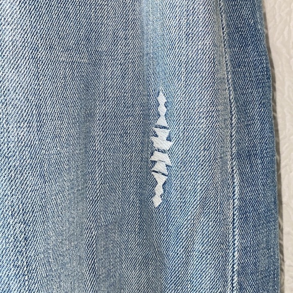 Lucky Brand Sienna Slim Boyfriend Distressed Jean - Picture 9 of 16